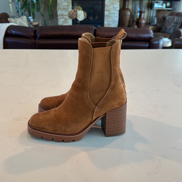 Lug Sole Ankle Boots/ Booties in Cognac - Picture 3 of 7